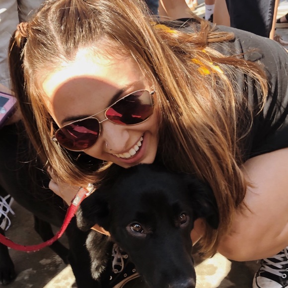 Meet your Posher, Anna - Picture 1 of 1